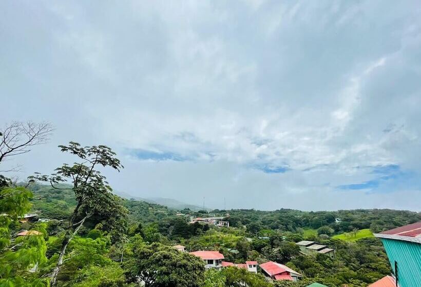 ベッドアンドブレックファースト Cabinas Nuestra Kasa