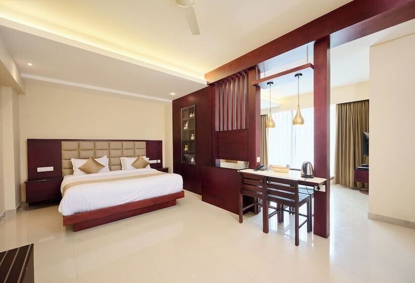 Hotel Thekkady Gavi Suites