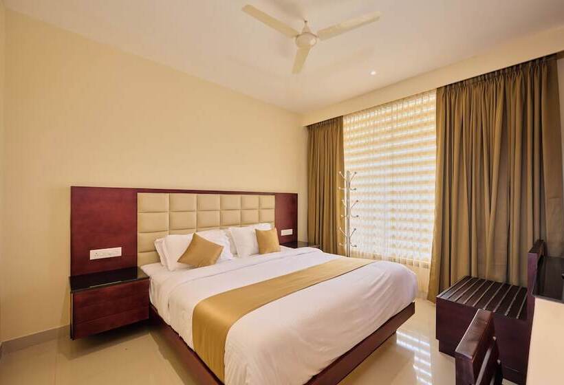 Hotel Thekkady Gavi Suites