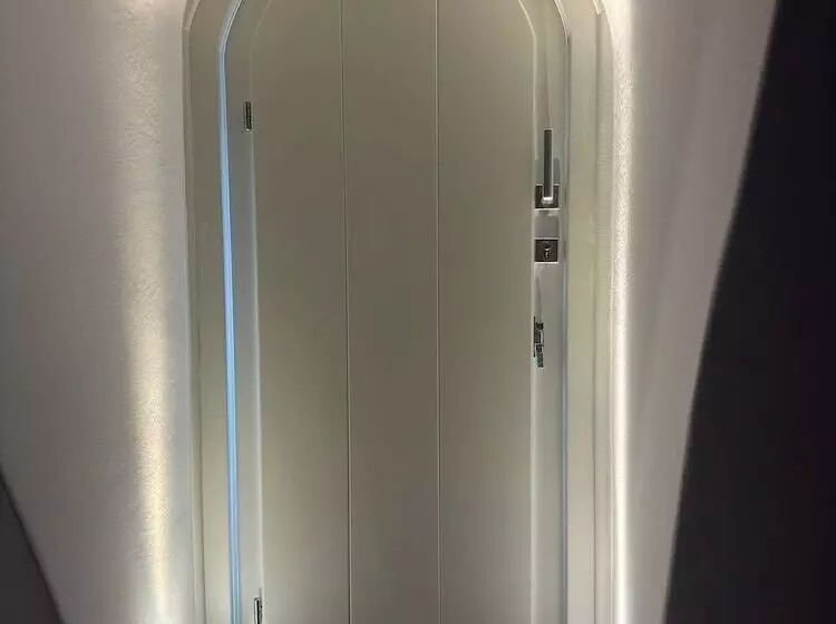 Hotelli Omna Caldera Suites