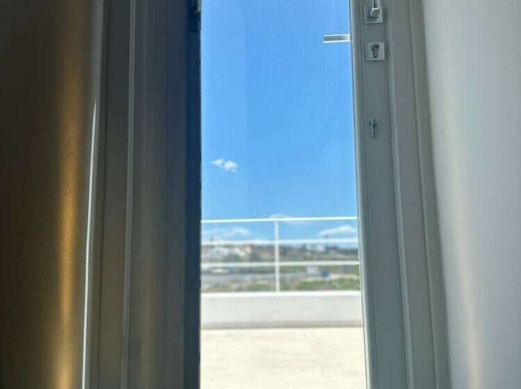 Hotel Omna Caldera Suites