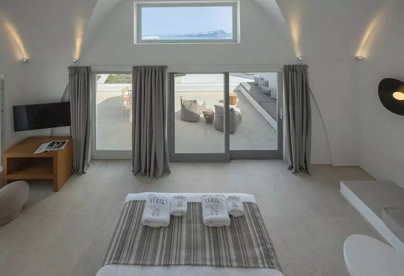 Hotelli Omna Caldera Suites