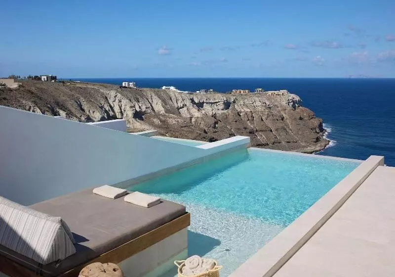 ホテル Omna Caldera Suites