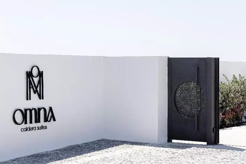 ホテル Omna Caldera Suites