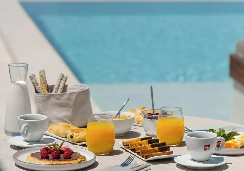 ホテル Omna Caldera Suites