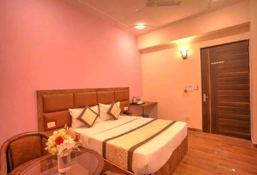 Pinaki Hotels & Resorts