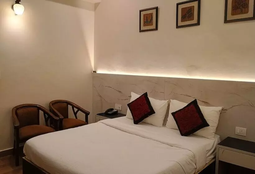 Pinaki Hotels & Resorts