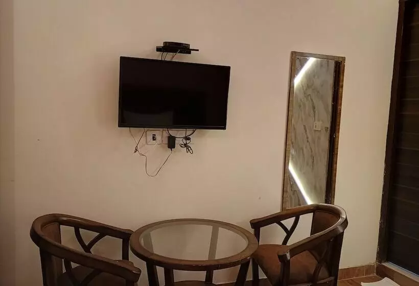 Pinaki Hotels & Resorts