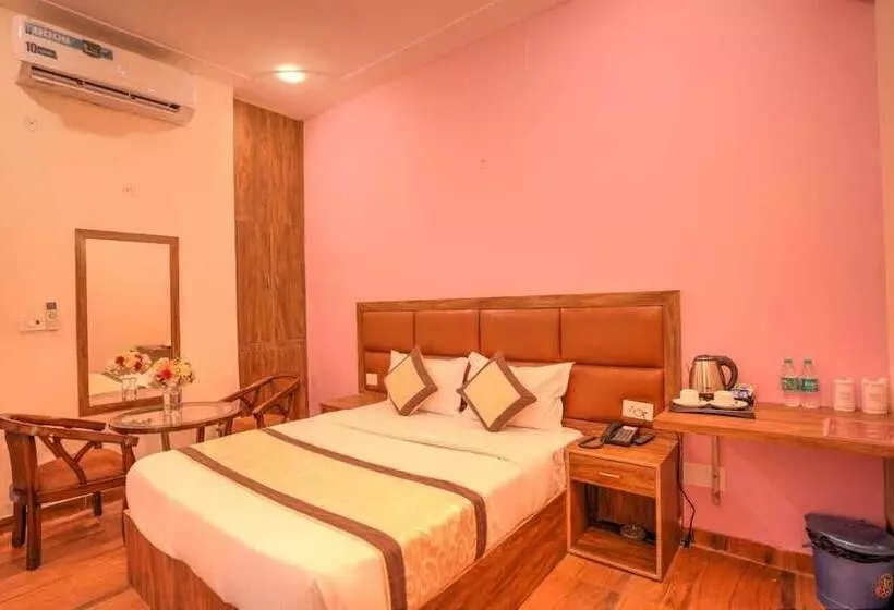 Pinaki Hotels & Resorts