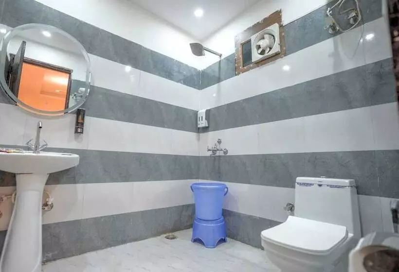 Pinaki Hotels & Resorts