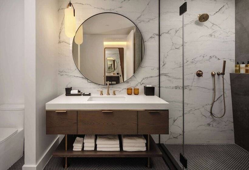 هتل Thompson Houston, By Hyatt