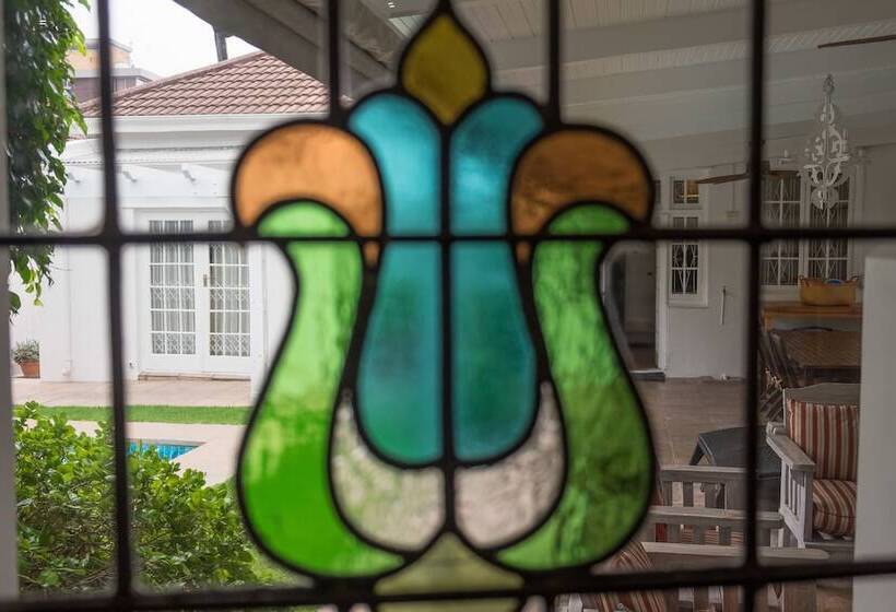 5 Camp Street Guesthouse & Self Catering