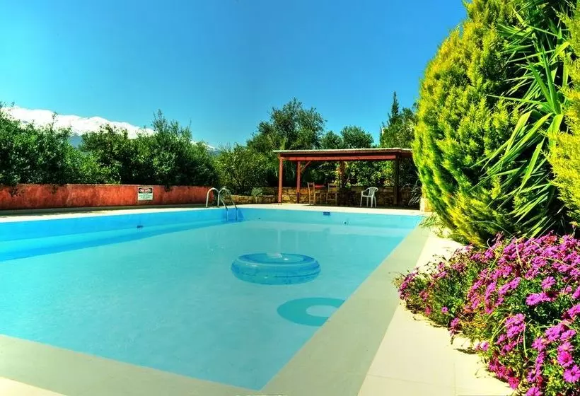 Anna Malai Traditional Cretan Villa