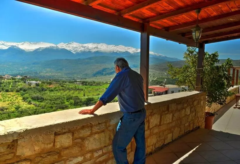Anna Malai Traditional Cretan Villa