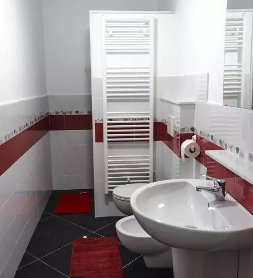 تختخواب و صبحانه Maria Vittoria Charming Rooms And Apartments