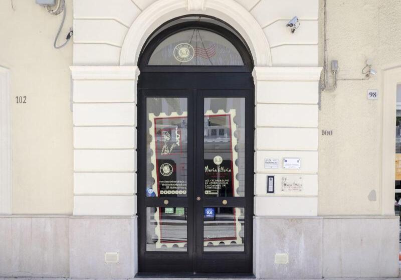 تختخواب و صبحانه Maria Vittoria Charming Rooms And Apartments