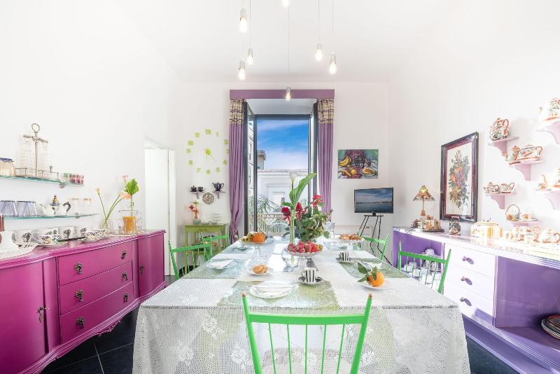 تختخواب و صبحانه Maria Vittoria Charming Rooms And Apartments