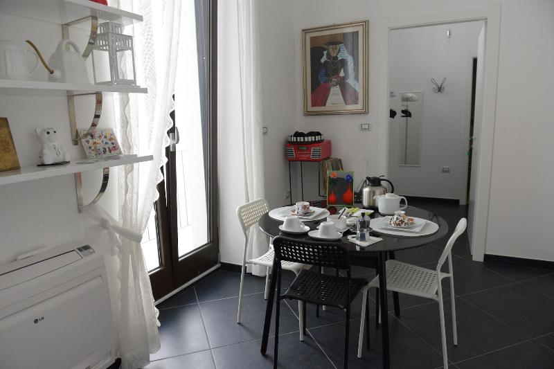 تختخواب و صبحانه Maria Vittoria Charming Rooms And Apartments