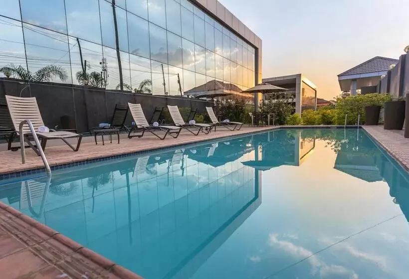 Fallsway Suites