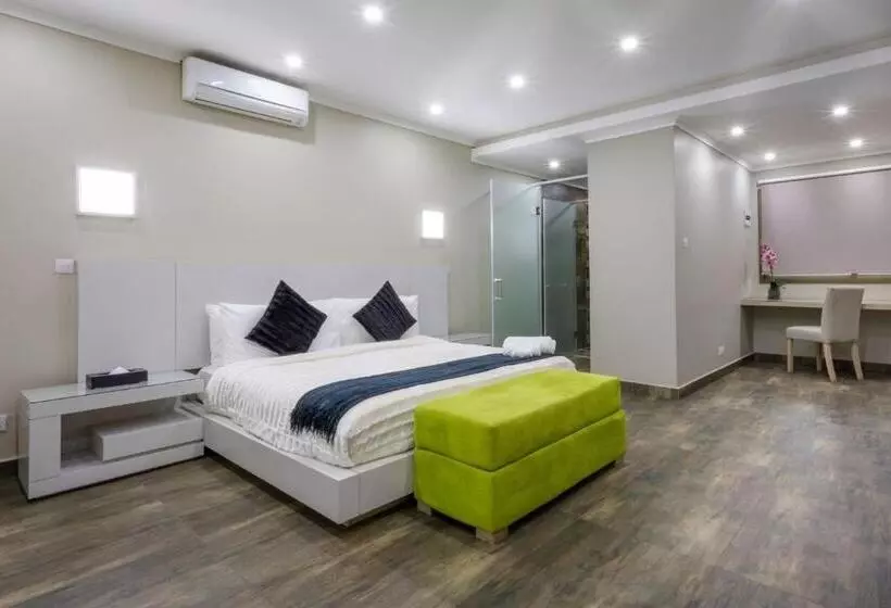 Fallsway Suites