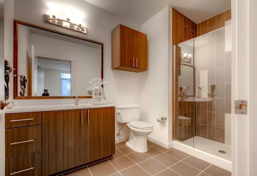 Global Luxury Suites At The Charles River