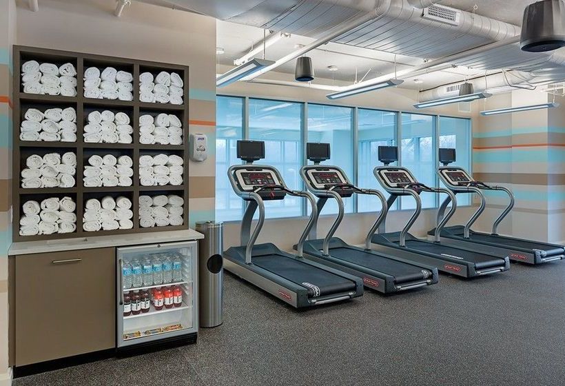 Global Luxury Suites At The Charles River