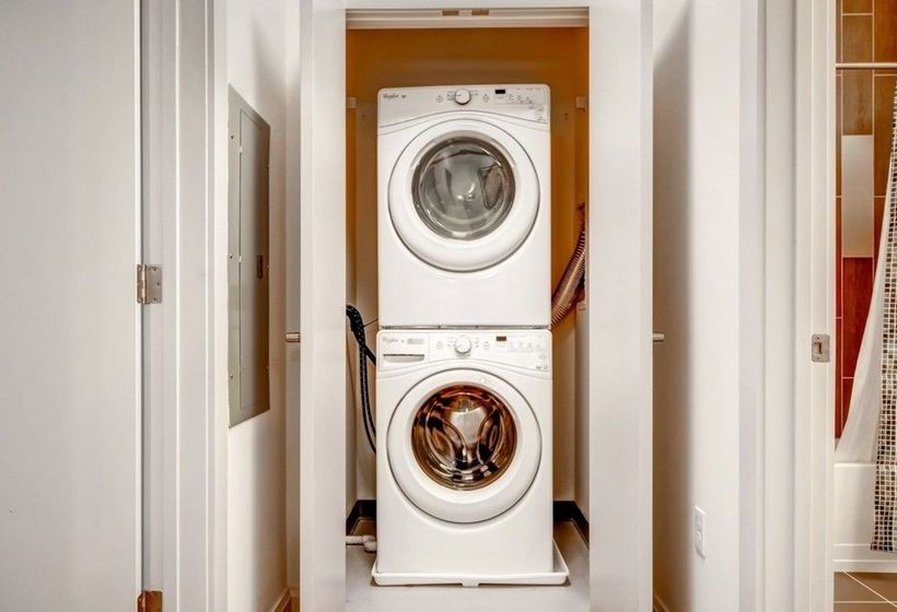 Global Luxury Suites At The Charles River