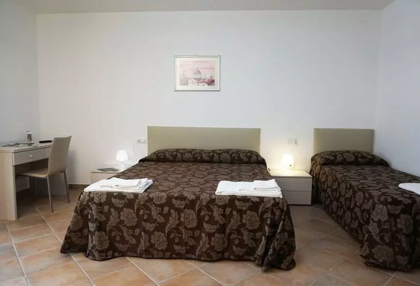 ホテル Agriturismo Maris