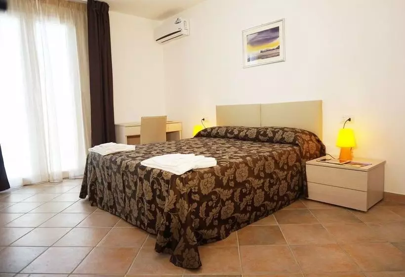 ホテル Agriturismo Maris