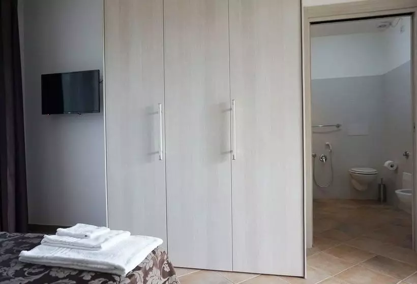 ホテル Agriturismo Maris
