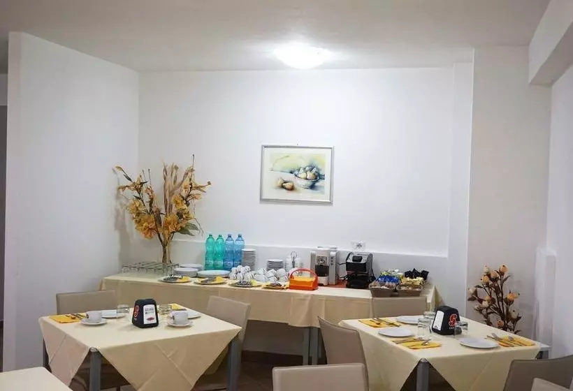 ホテル Agriturismo Maris