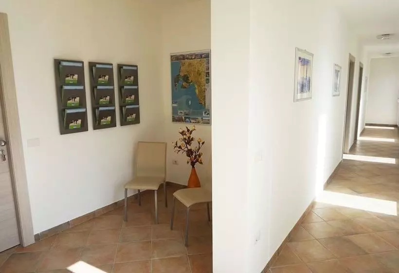 ホテル Agriturismo Maris