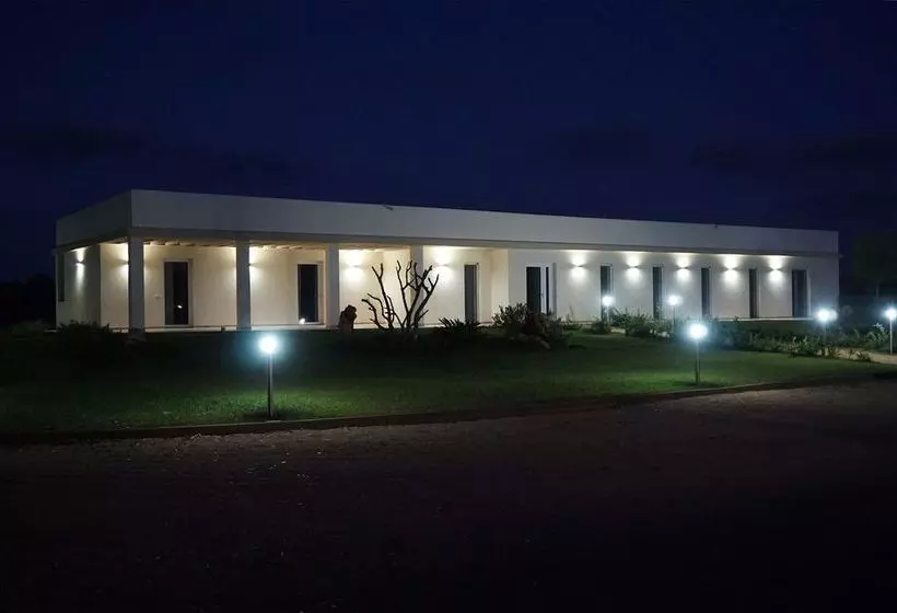 ホテル Agriturismo Maris