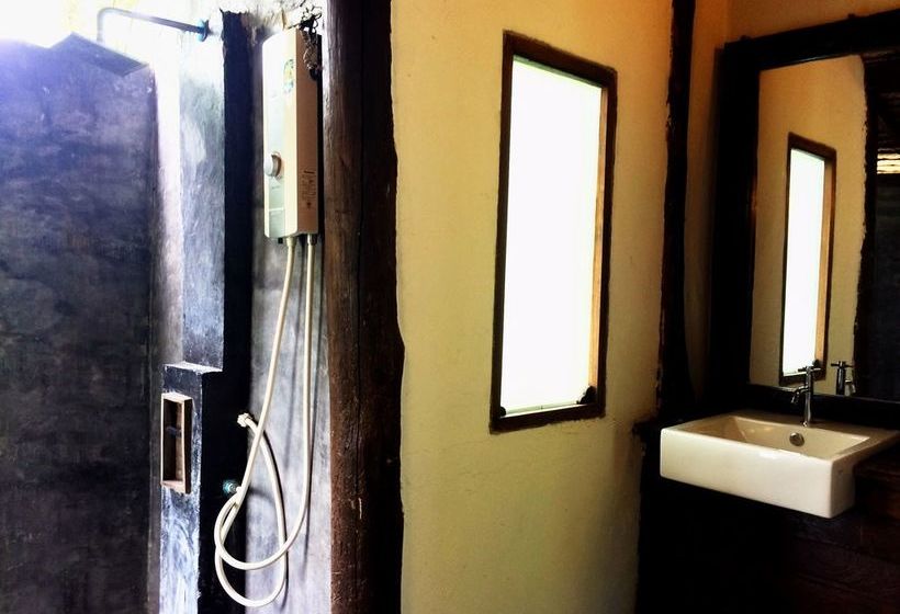 Отель Pai Hillside Resort