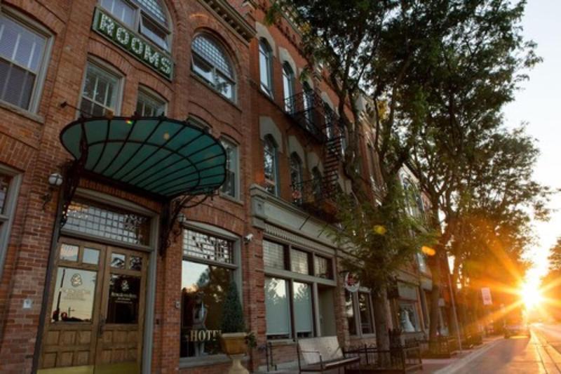 ホテル Retro Suites