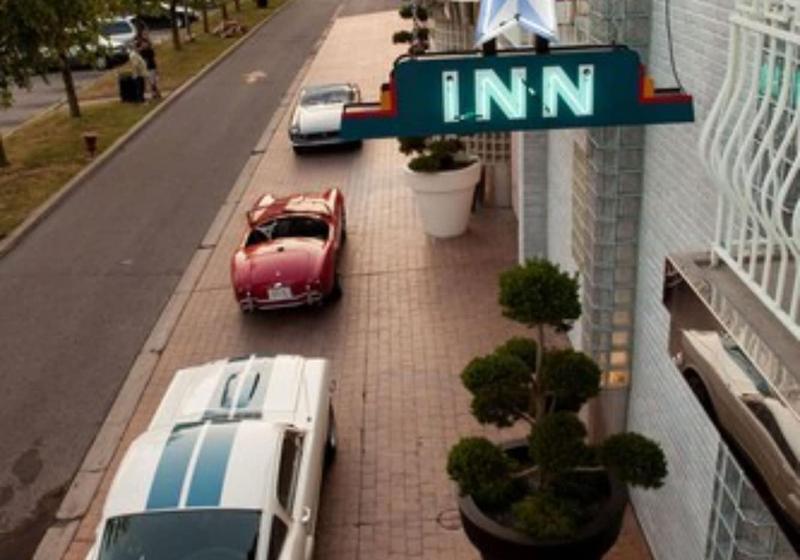 ホテル Retro Suites