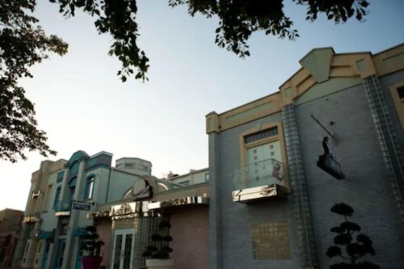 ホテル Retro Suites