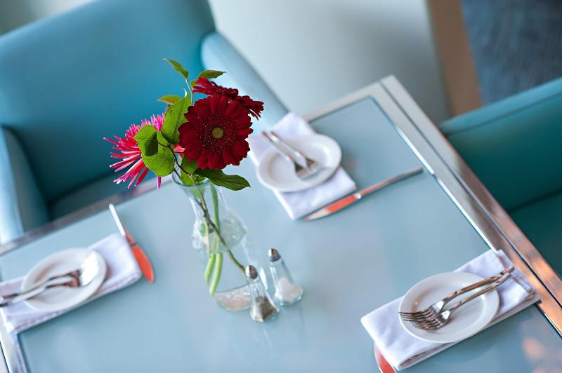 ホテル Retro Suites