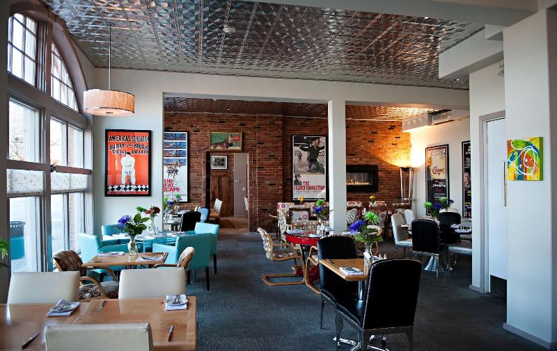 ホテル Retro Suites