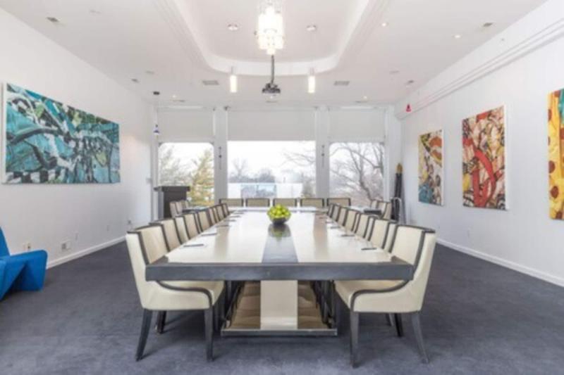 ホテル Retro Suites