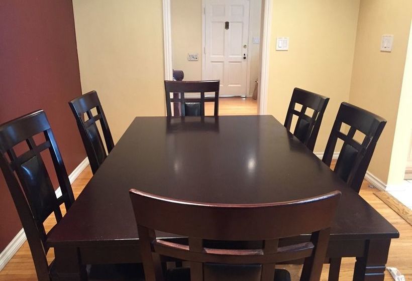 Jewel West La Santa Monica