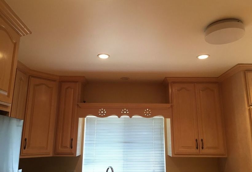 Jewel West La Santa Monica