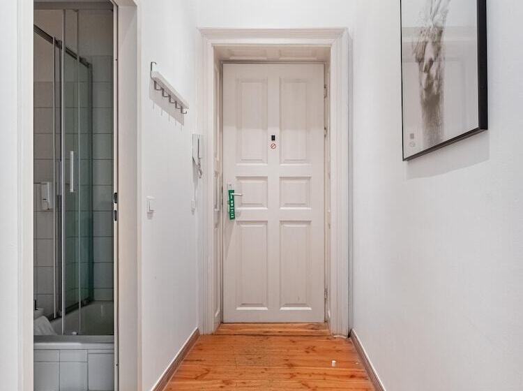 Limehome Berlin Malmöer Straße