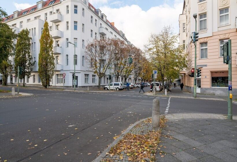 Limehome Berlin Malmöer Straße