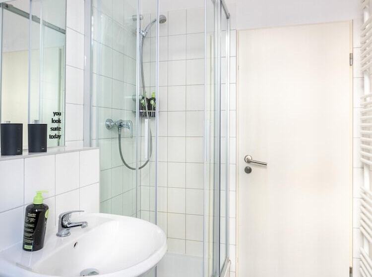 Limehome Berlin Malmöer Straße