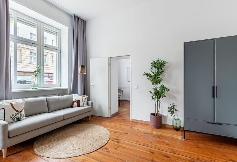 Limehome Berlin Malmöer Straße