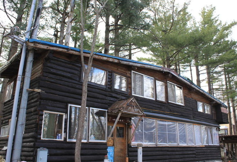 Log Yukari Guest House