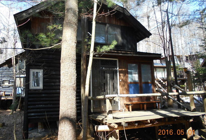 Log Yukari Guest House