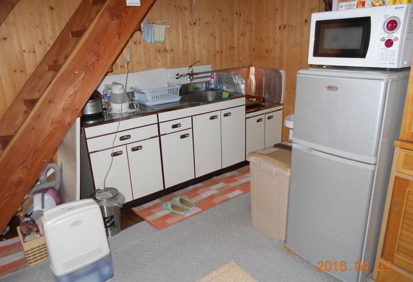 Log Yukari Guest House