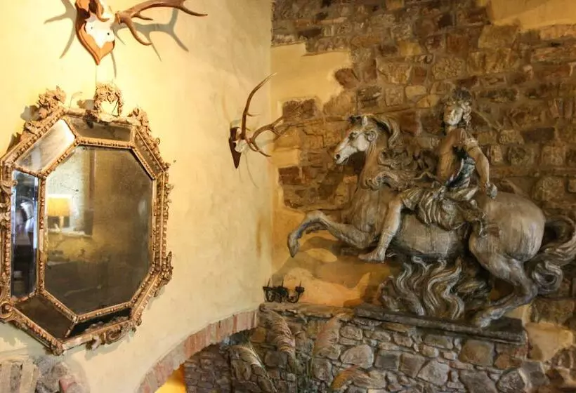 Pension Chianti Yoga   The Tuscan Collection